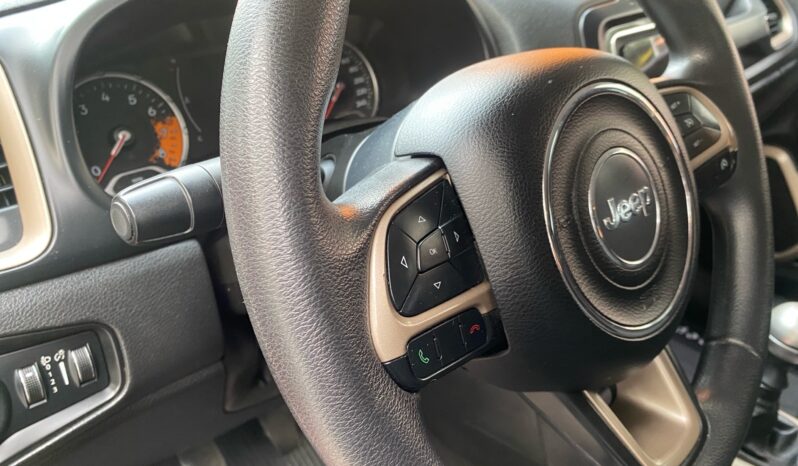 Renegade Sport 2016 Cambio Manual cheio