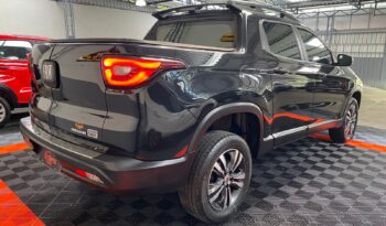 Toro Freedom 1.3 T270 2022 cheio