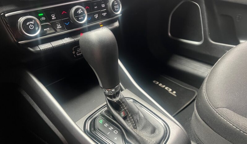 Toro Freedom 1.3 T270 2022 cheio