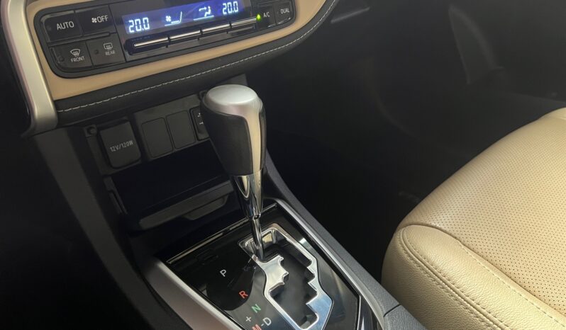 Corolla Altis 2018 cheio