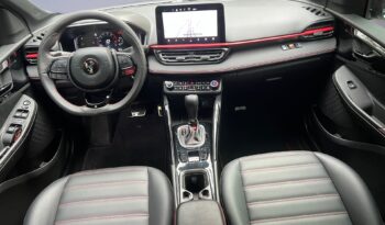 Fastback Abarth 2025 cheio