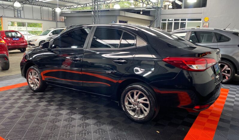 Yaris Sedan Xs 2024 cheio