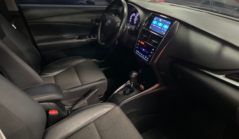 Yaris Sedan Xs 2024 cheio