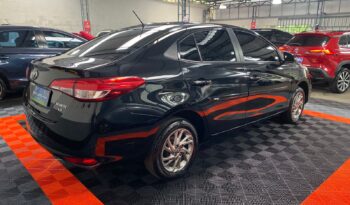 Yaris Sedan Xs 2024 cheio