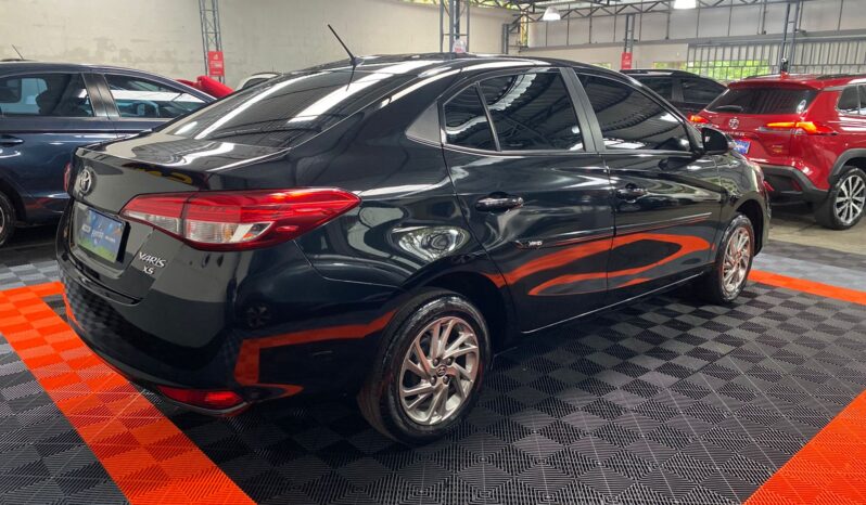 Yaris Sedan Xs 2024 cheio