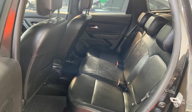 Duster Iconic 1.6 2023 cheio