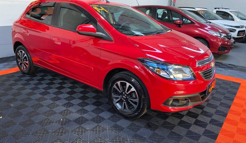 Onix 1.4 Ltz 2014 cheio