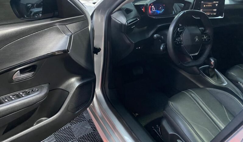 Peugeto 208 Griffe 2022 cheio