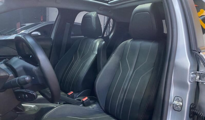 Peugeto 208 Griffe 2022 cheio