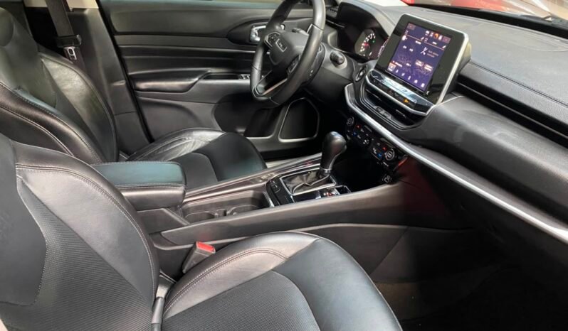 Compass Sport cheio